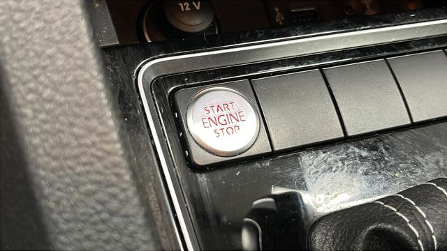 Used 2016 Volkswagen Jetta Sport image 32