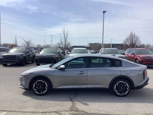 Used 2025 Kia K4 EX image 3