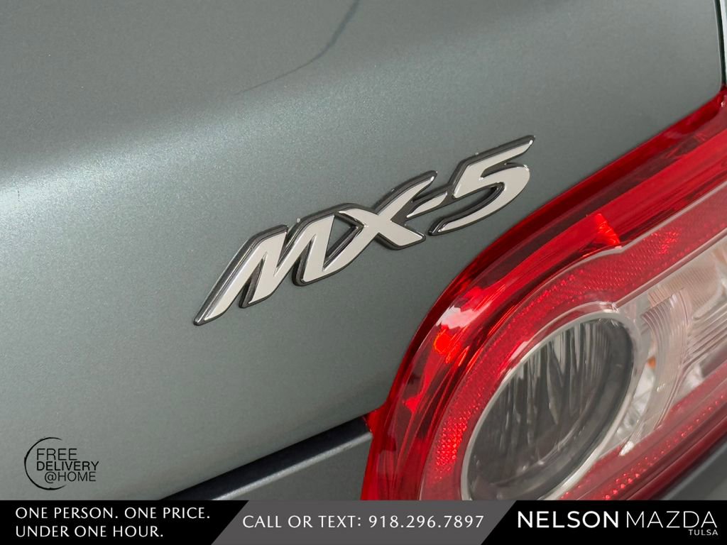 Used 2013 MAZDA MX-5 Miata Sport image 18