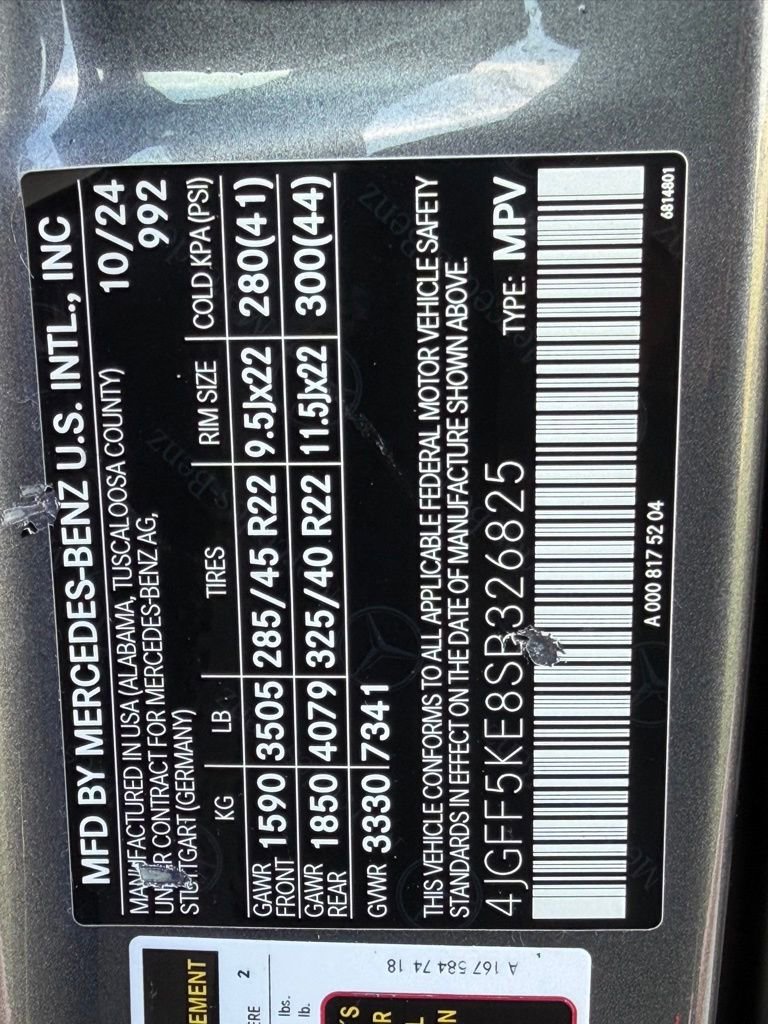 Used 2025 Mercedes-Benz GLS 450 4MATIC image 36
