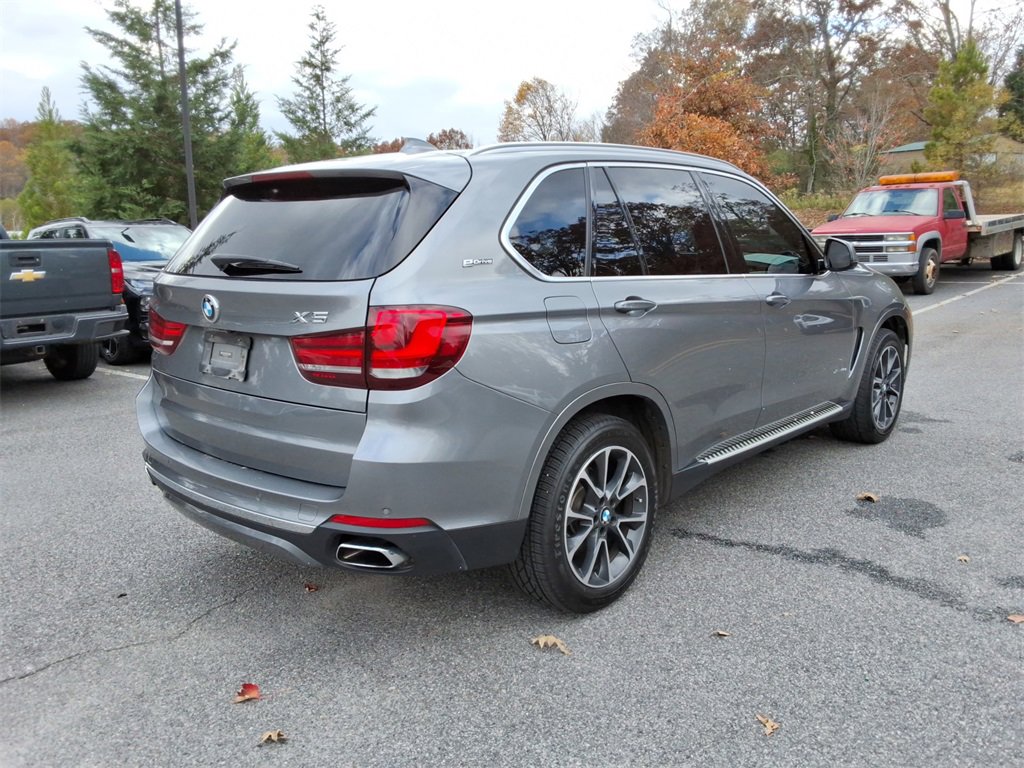 Used 2017 BMW X5 xDrive40e image 5