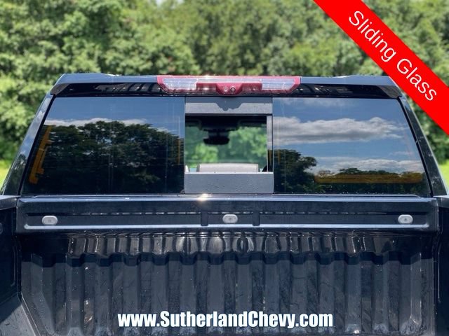 Used 2022 Chevrolet Silverado 1500 LTZ w/ LTZ Premium Package AWD/4WD image 16