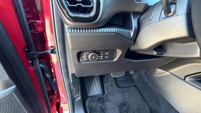 New 2025 Ford Ranger XLT w/ Equipment Group 301A High image 30