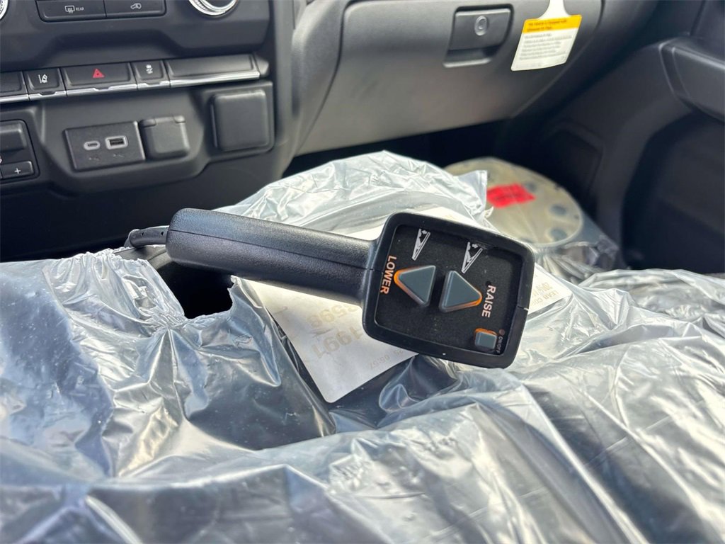 New 2025 GMC Sierra 3500 Pro w/ Convenience Package image 11
