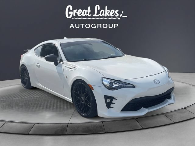 Used 2018 Toyota 86 RWD image 7