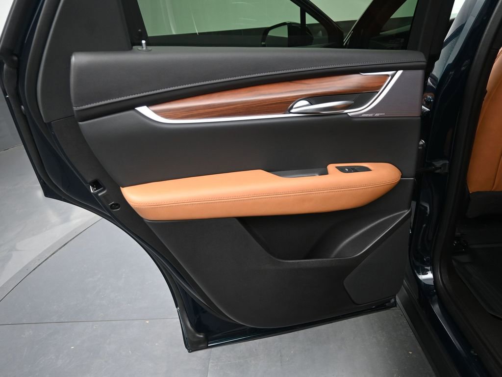 New 2026 Cadillac XT5 Premium Luxury w/ LPO, Floor Liner Package image 16