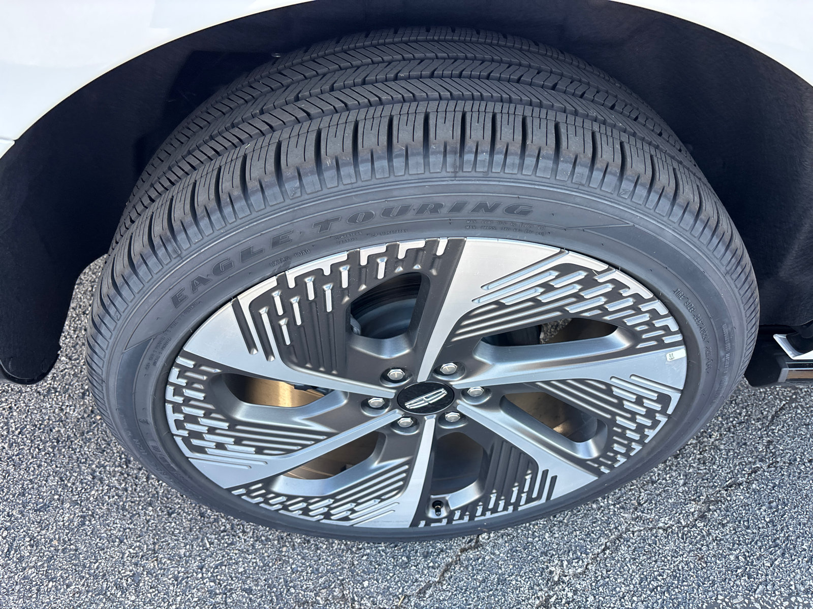 New 2027 Lincoln Navigator L Black Label w/ Black Label Special Edition AWD/4WD image 10