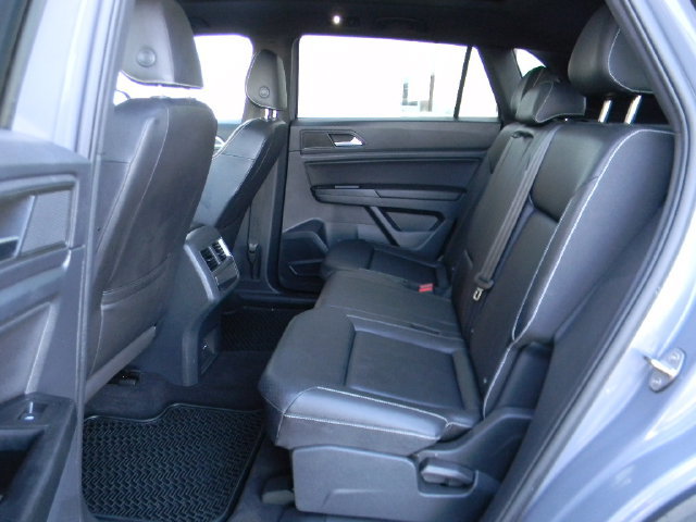 Used 2020 Volkswagen Atlas Cross Sport SE w/ Panoramic Sunroof Package AWD/4WD image 22