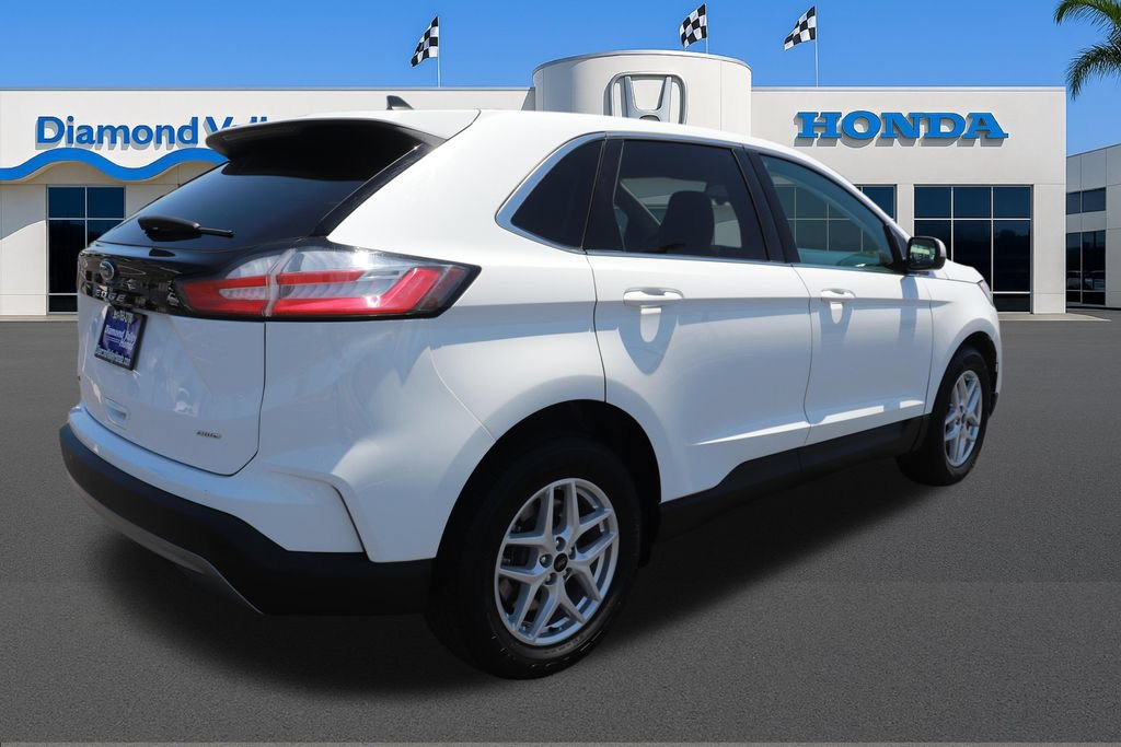 Used 2024 Ford Edge SEL AWD/4WD image 6
