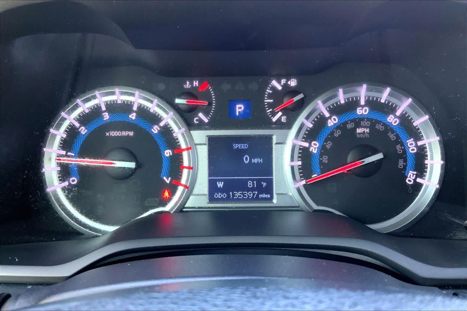 Used 2015 Toyota 4Runner Limited AWD/4WD image 26