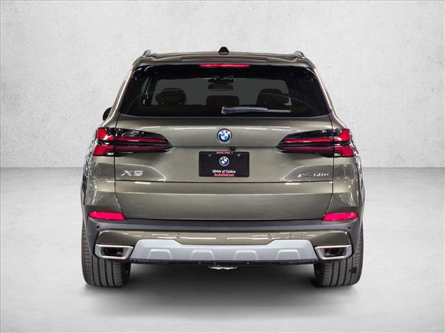 New 2026 BMW X5 xDrive50e image 6