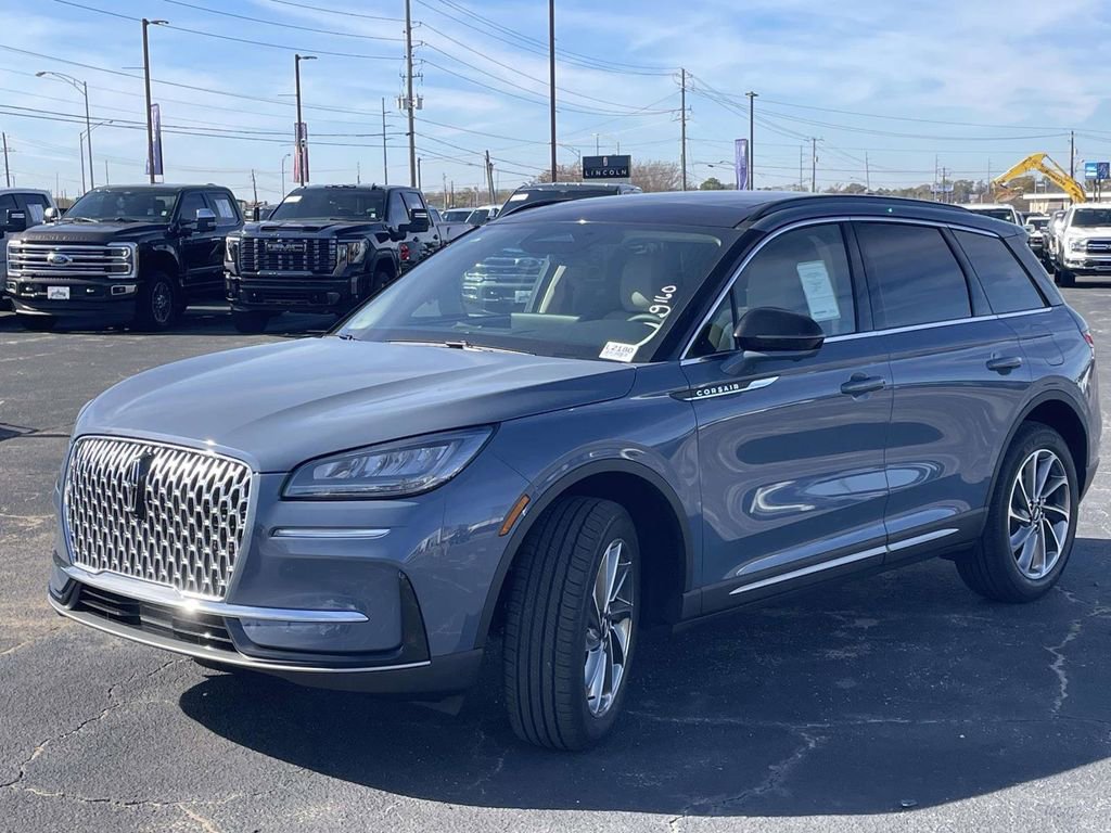 New 2026 Lincoln Corsair Premiere image 7