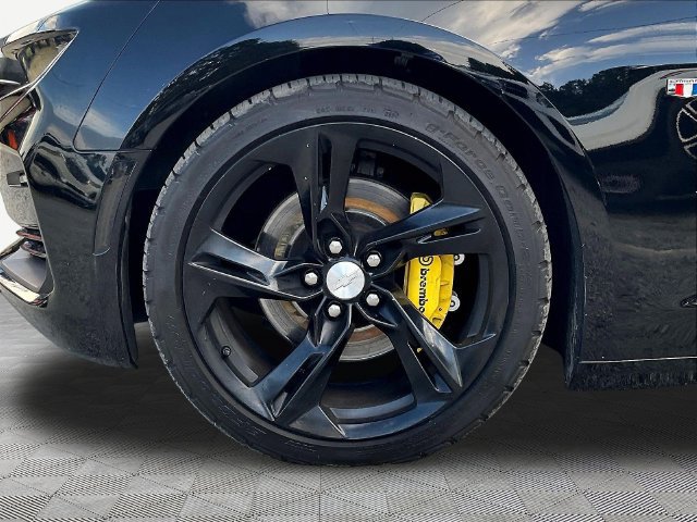 Used 2023 Chevrolet Camaro SS RWD image 35