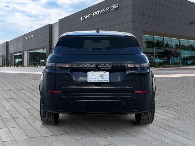 Used 2026 Land Rover Range Rover Evoque Dynamic SE AWD/4WD image 4