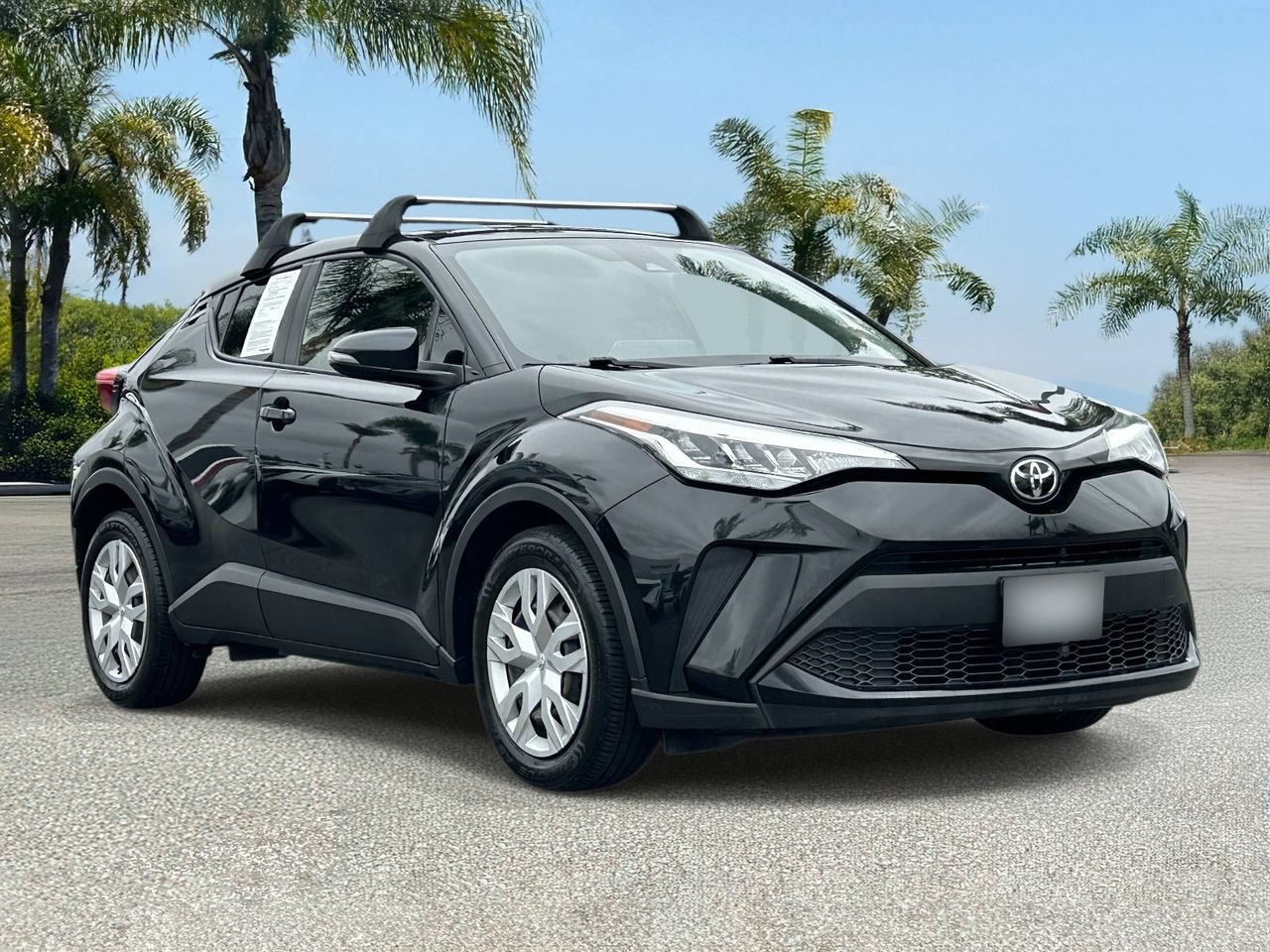 Used 2021 Toyota C-HR LE FWD image 5