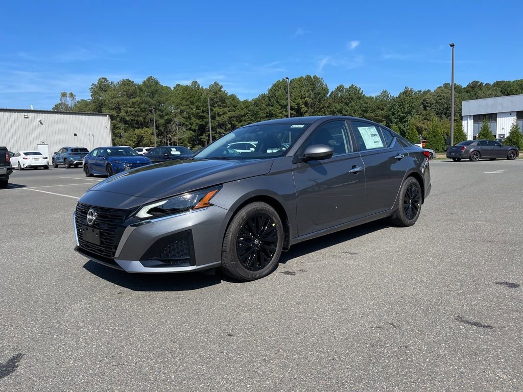 New 2025 Nissan Altima 2.5 SV w/ SV Special Edition Package image 2