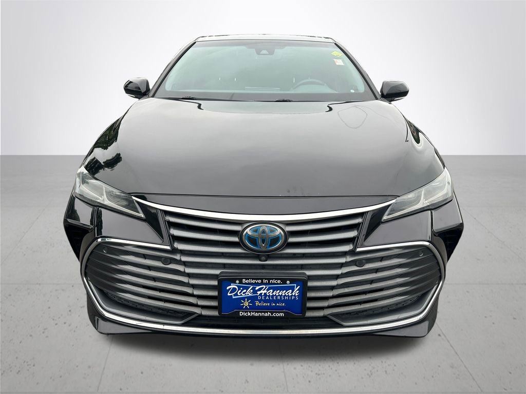 Used 2020 Toyota Avalon Limited w/ Advanced Safety Package FWD image 3