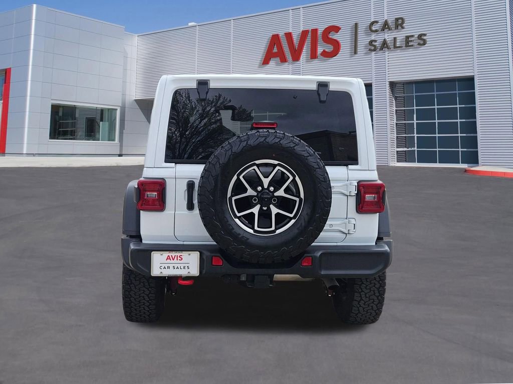 Used 2025 Jeep Wrangler Unlimited Rubicon image 3