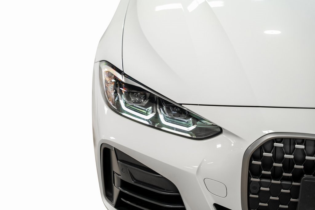 Used 2023 BMW 440i xDrive Coupe w/ Premium Package image 5