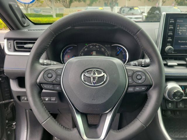 Used 2020 Toyota RAV4 XSE w/ XSE Grade Weather Package AWD/4WD image 20