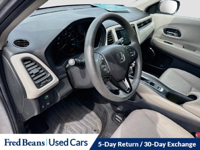 Used 2016 Honda HR-V EX image 12
