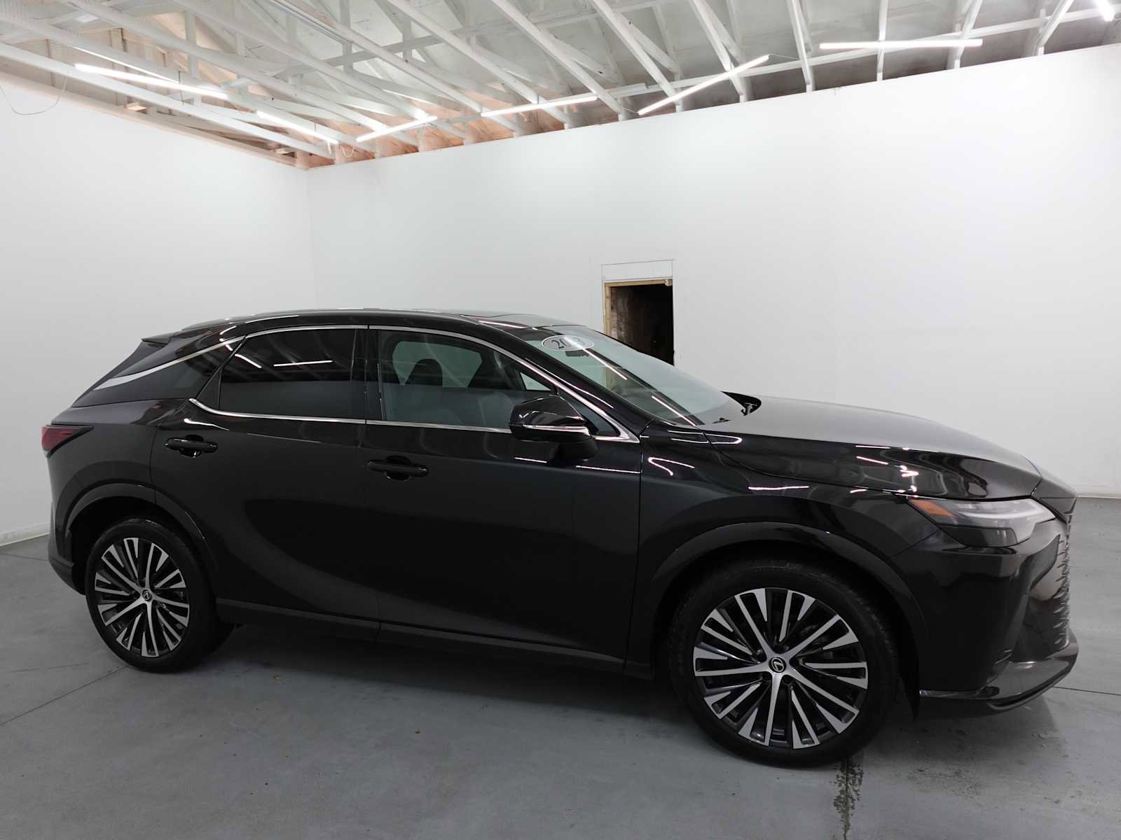 Used 2023 Lexus RX 350 Premium Plus w/ Cold Area Package image 4