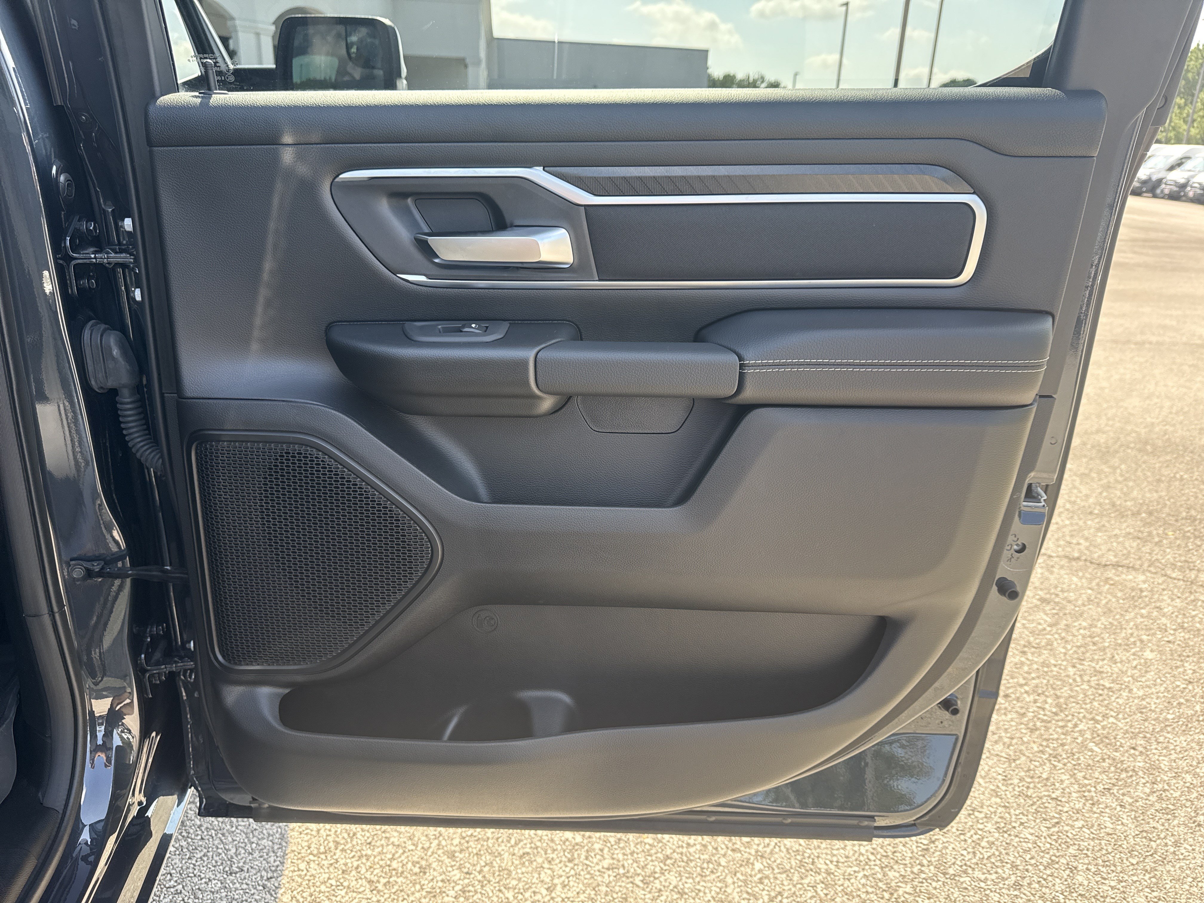 New 2026 RAM 1500 Big Horn AWD/4WD image 16