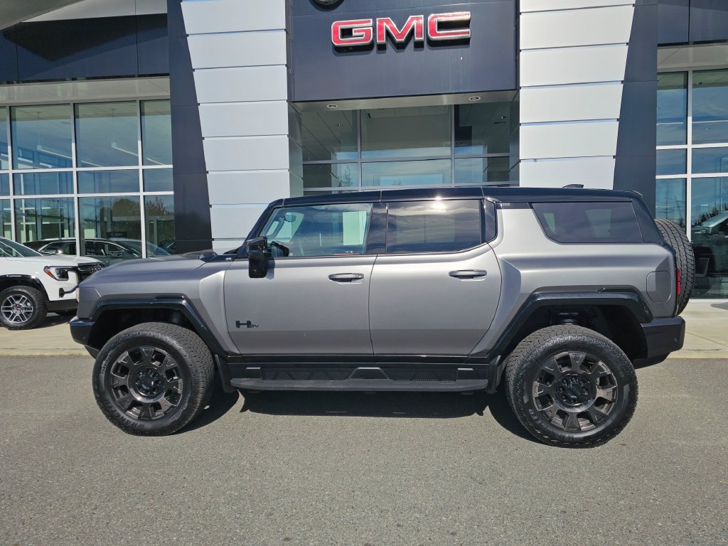 Used 2026 GMC Hummer EV 3X AWD/4WD image 4