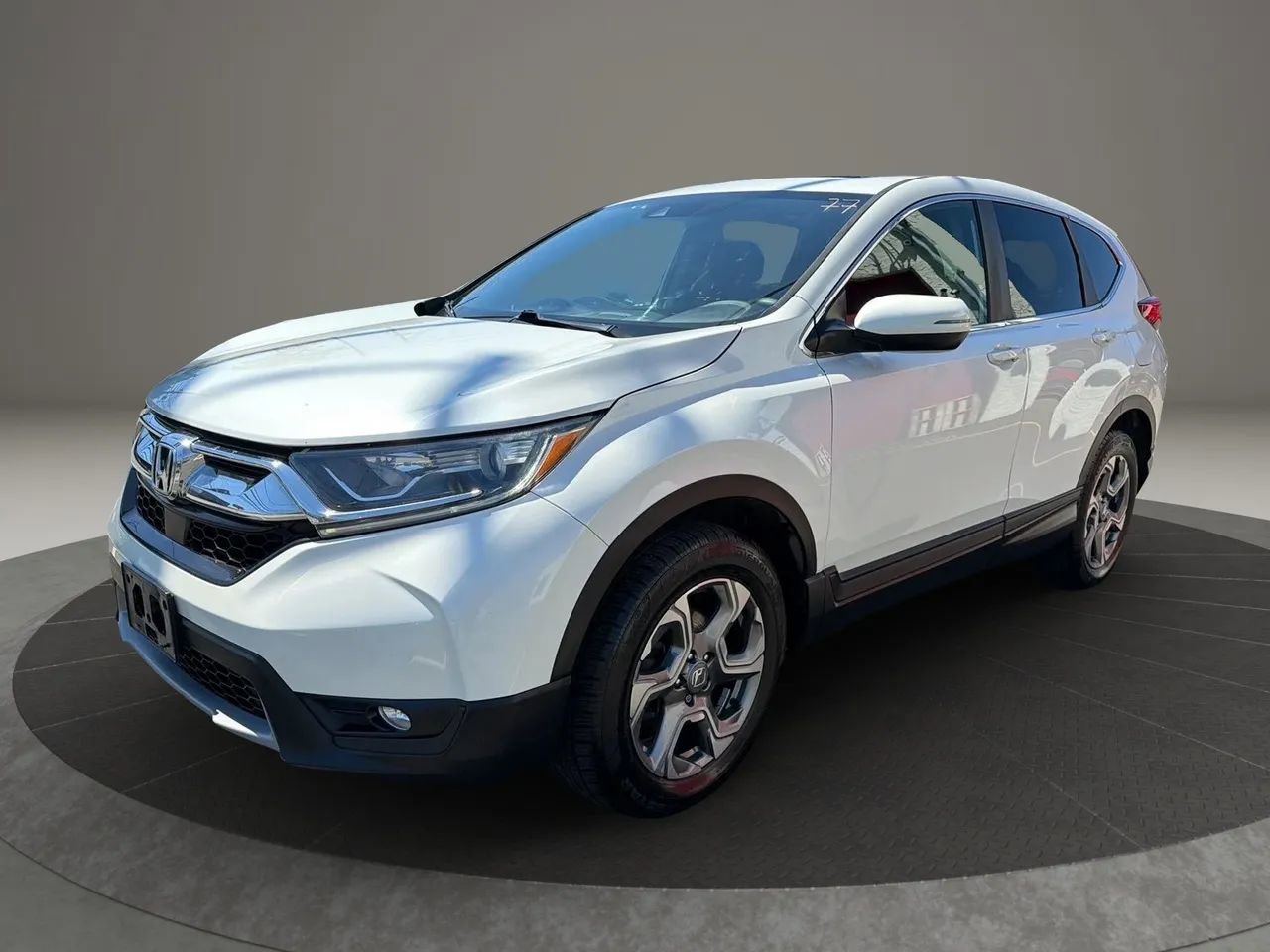 Used 2018 Honda CR-V EX image 1