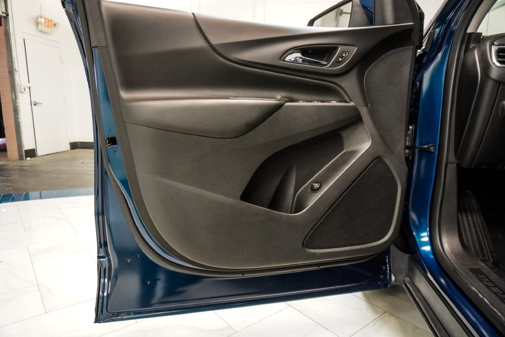 Used 2020 Chevrolet Equinox LT AWD/4WD image 18
