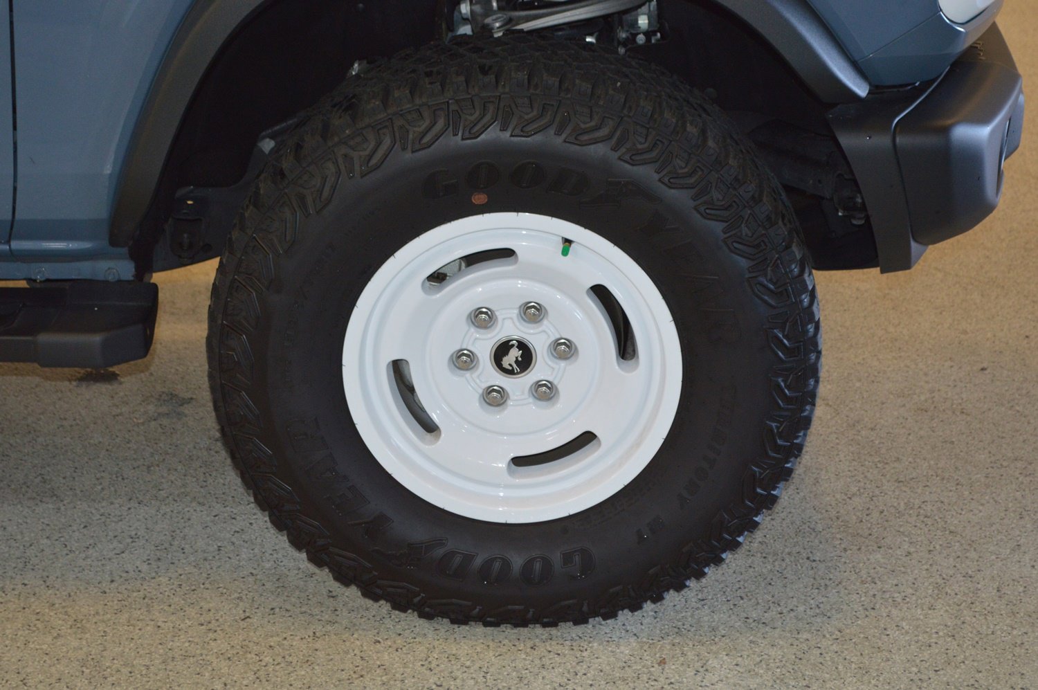 Used 2024 Ford Bronco Heritage Edition image 9