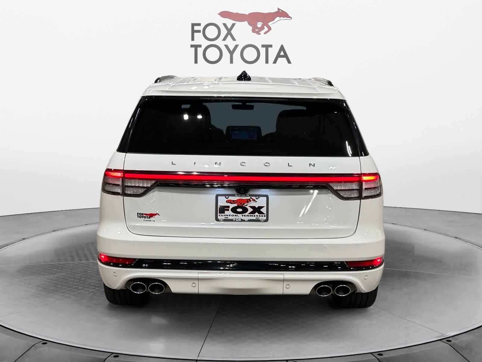 Used 2025 Lincoln Aviator Reserve w/ Equipment Group 201A AWD/4WD image 5