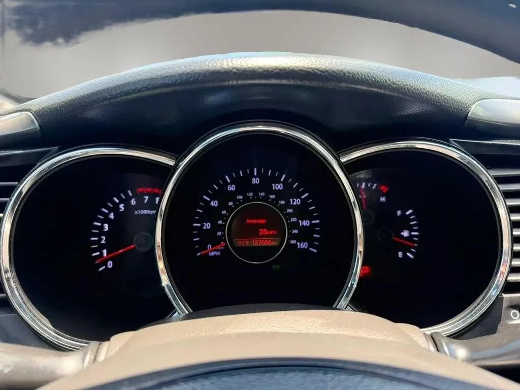 Used 2012 Kia Optima LX FWD image 22
