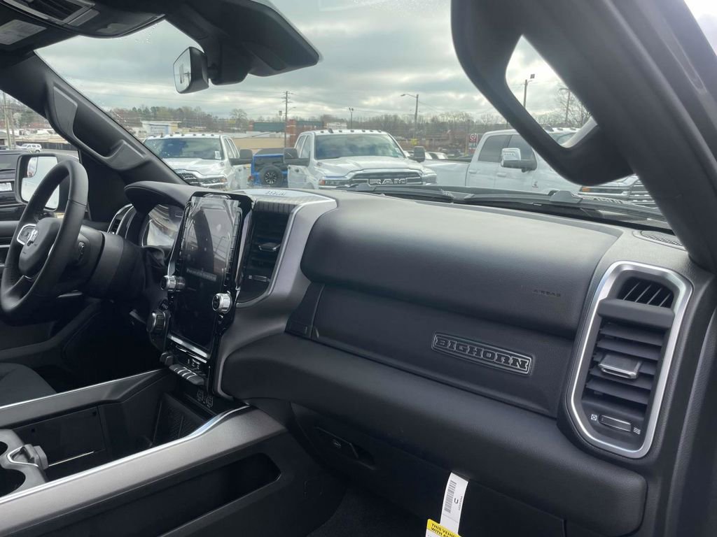 New 2026 RAM 1500 Big Horn AWD/4WD image 13