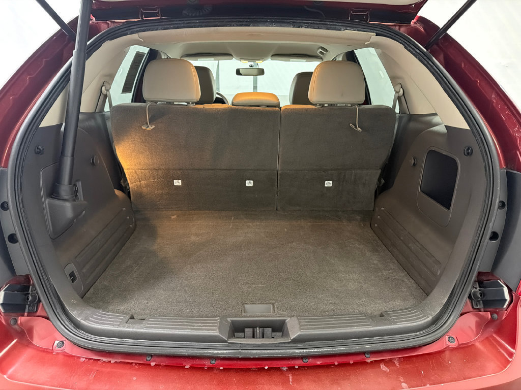 Used 2014 Ford Edge SEL w/ Equipment Group 204A FWD image 19