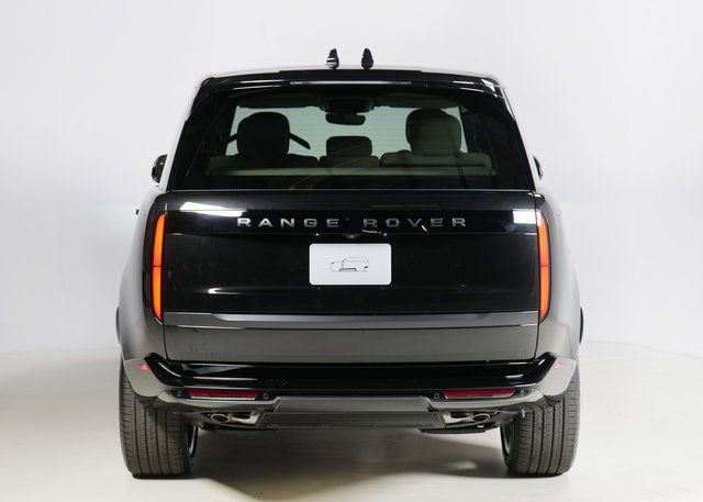 New 2026 Land Rover Range Rover SE image 7
