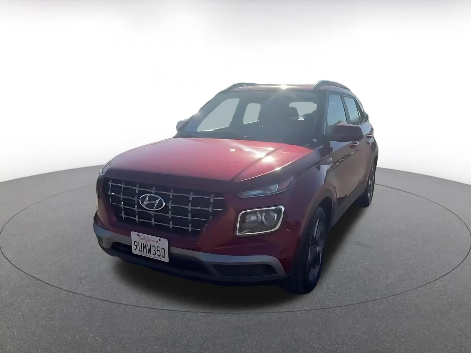 Used 2025 Hyundai Venue SEL image 7