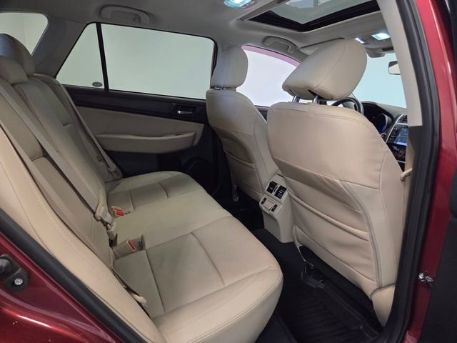 Used 2019 Subaru Outback 2.5i Limited w/ Popular Package #2 AWD/4WD image 15