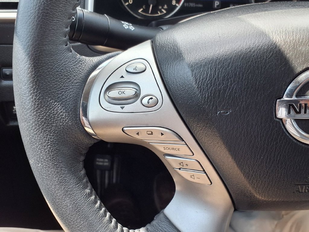 Used 2015 Nissan Murano SL w/ SL Technology Package FWD image 16