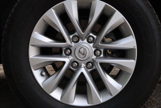 Used 2023 Lexus GX 460 Premium image 26