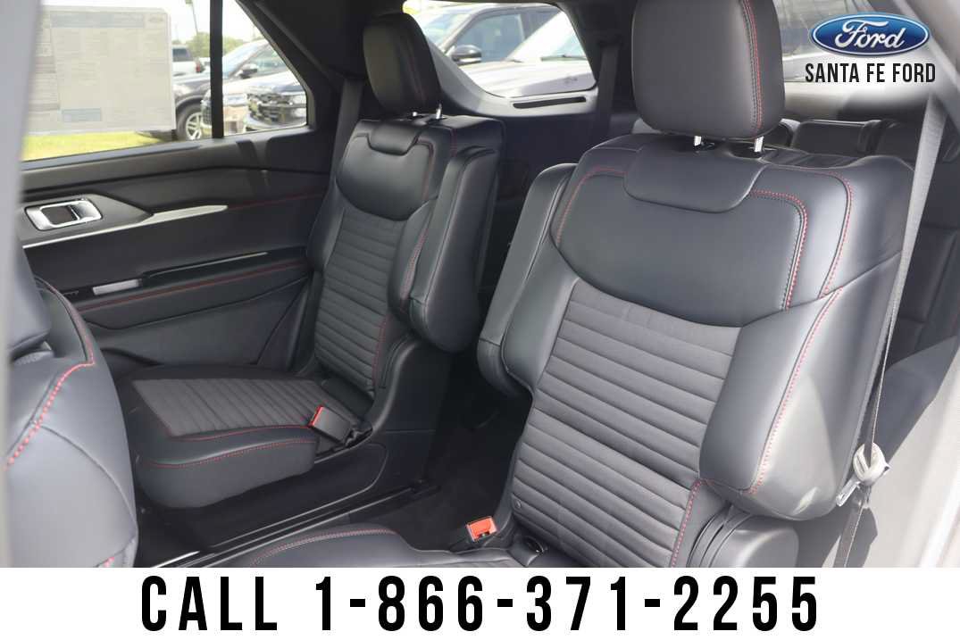 New 2026 Ford Explorer ST-Line AWD/4WD image 24