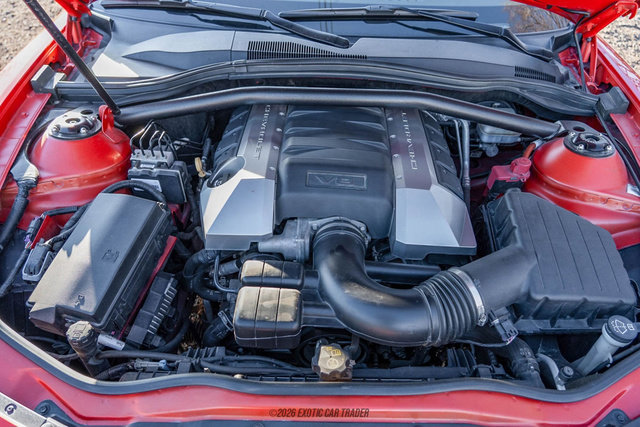 Used 2010 Chevrolet Camaro SS w/ RS Package RWD image 15