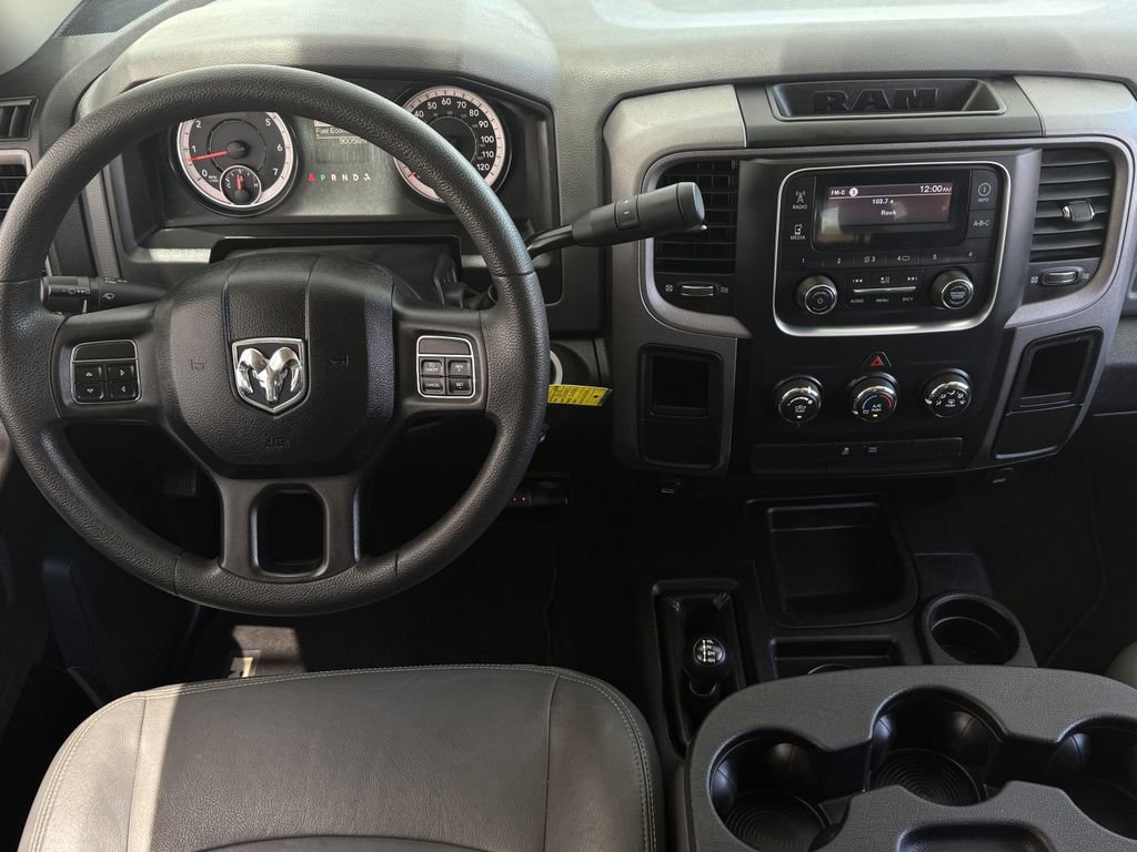 Used 2018 RAM 2500 Tradesman w/ Chrome Appearance Group AWD/4WD image 13