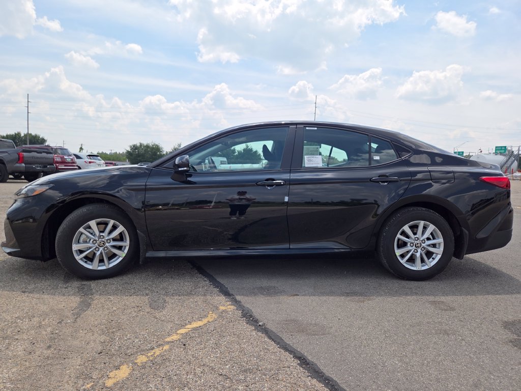 New 2026 Toyota Camry LE w/ Convenience Package FWD image 19