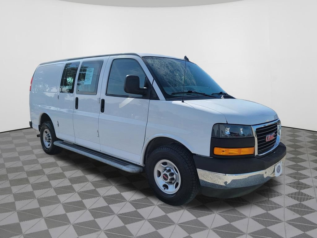 Used 2021 GMC Savana 2500 w/ Driver Convenience Package RWD image 4