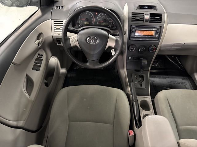 Used 2013 Toyota Corolla L image 4