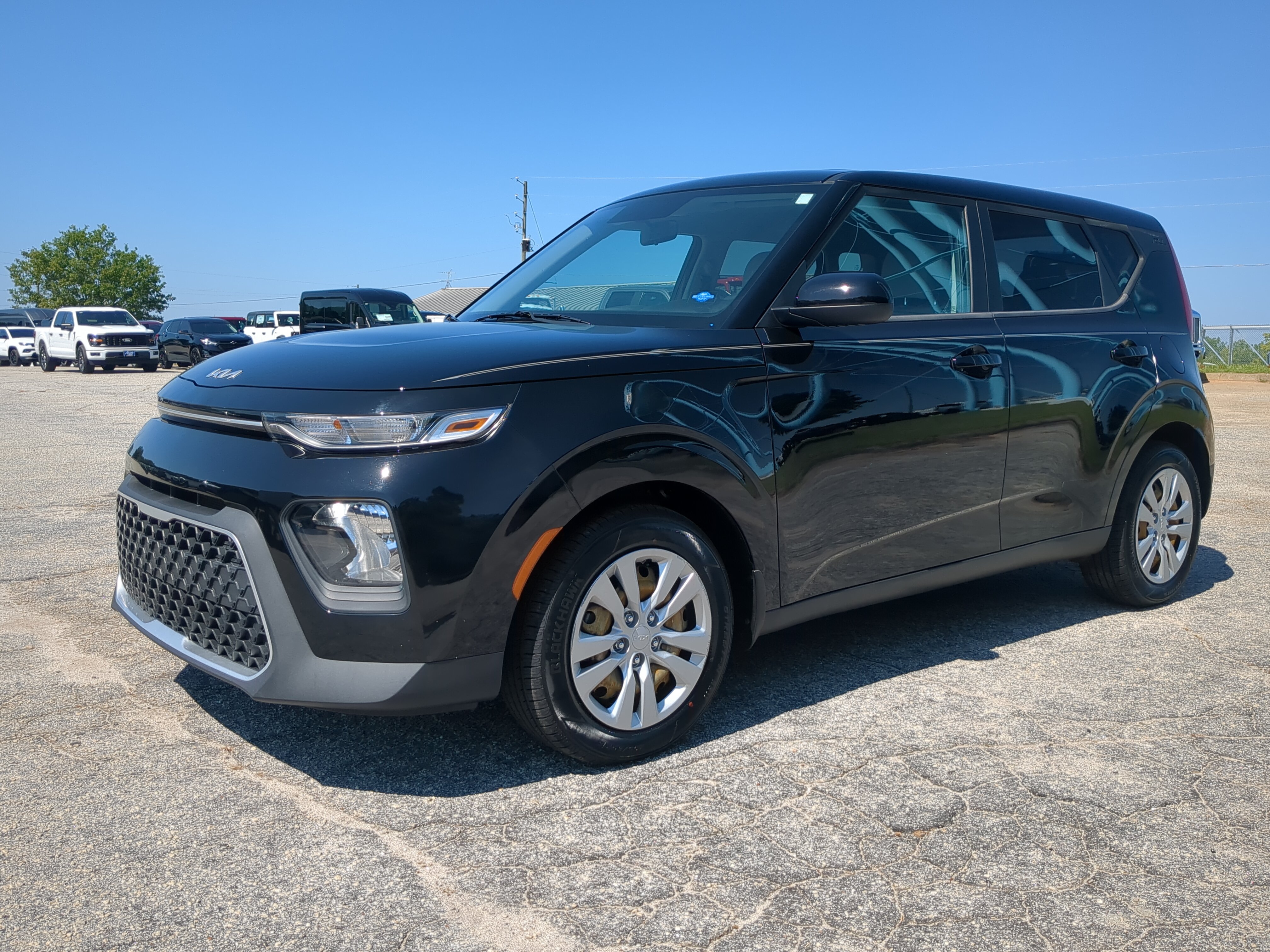 Used 2022 Kia Soul LX FWD image 6