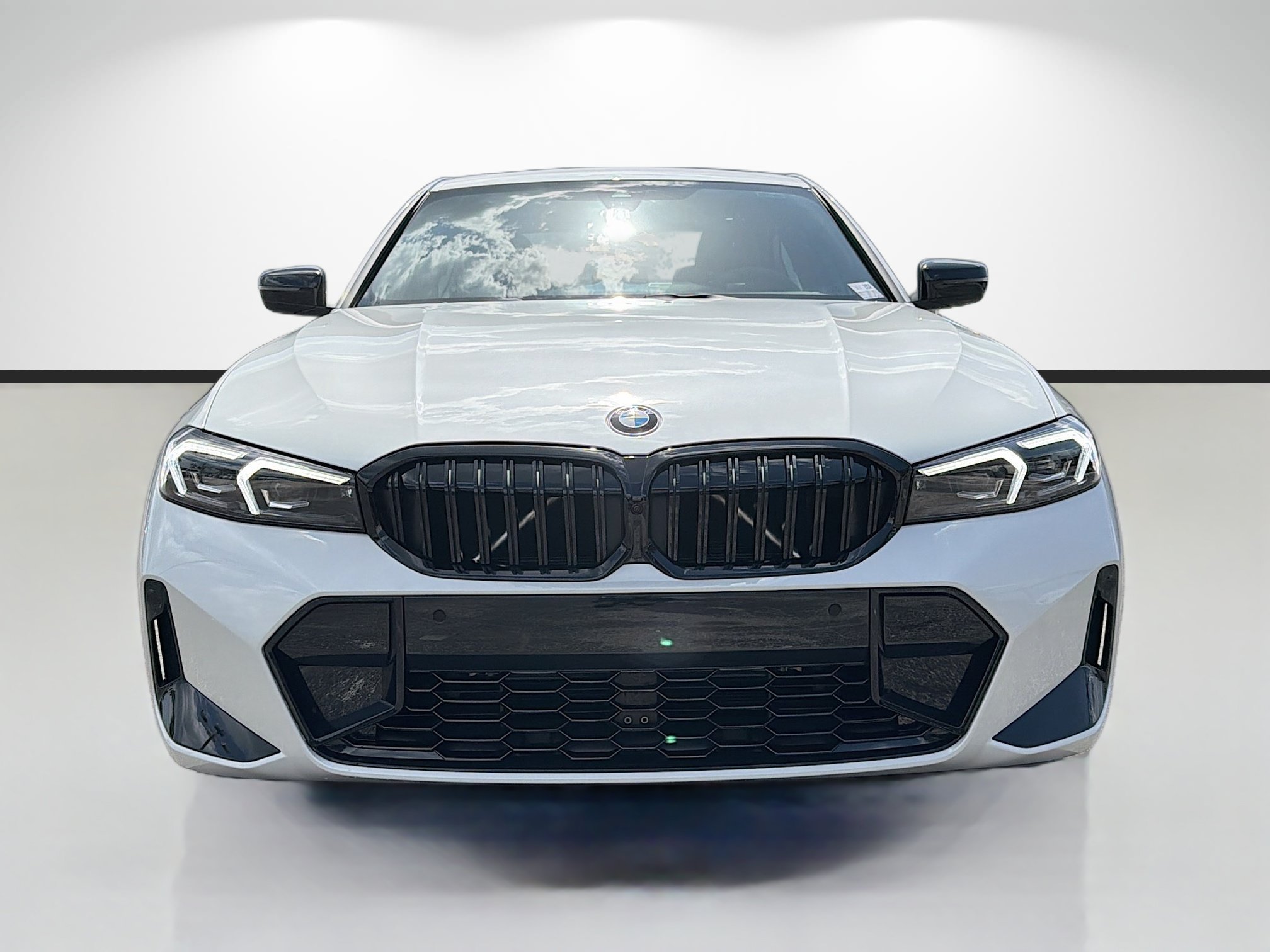 New 2026 BMW 330i Sedan w/ M Sport Package RWD image 8