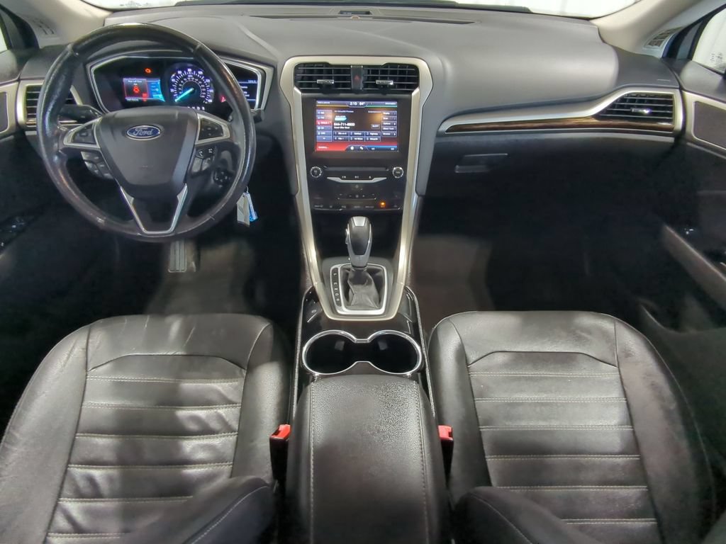 Used 2014 Ford Fusion SE w/ Equipment Group 202A FWD image 18
