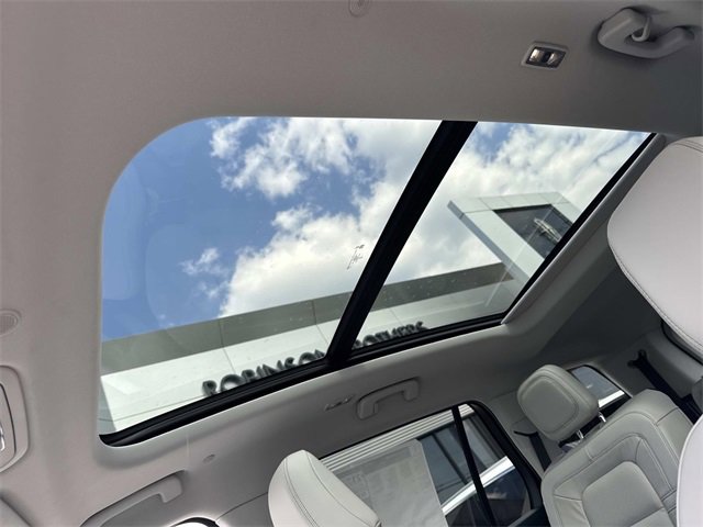 New 2025 Lincoln Aviator Reserve image 19